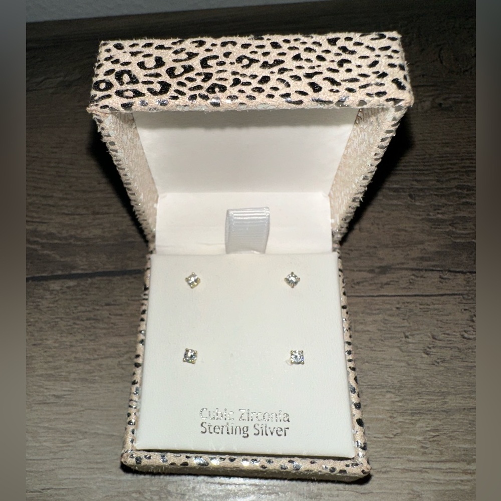 Rachel Ashwell Earrings
